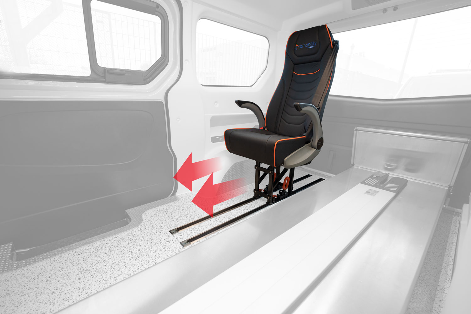 Renault-Trafic-NEOS-Sedile-su-binario-scorrevole